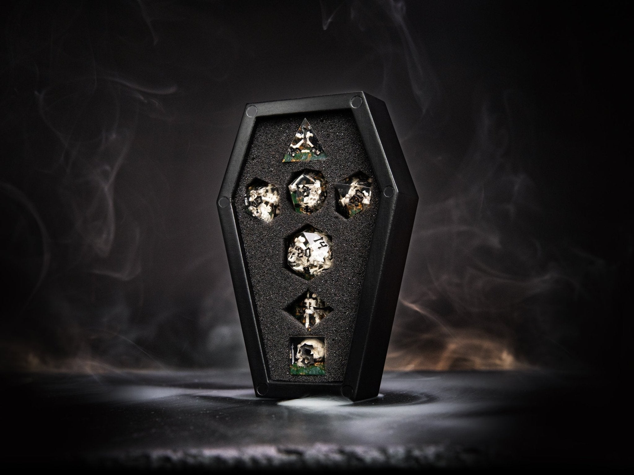 Skull & Bones Dice Set - St George Leather Shop